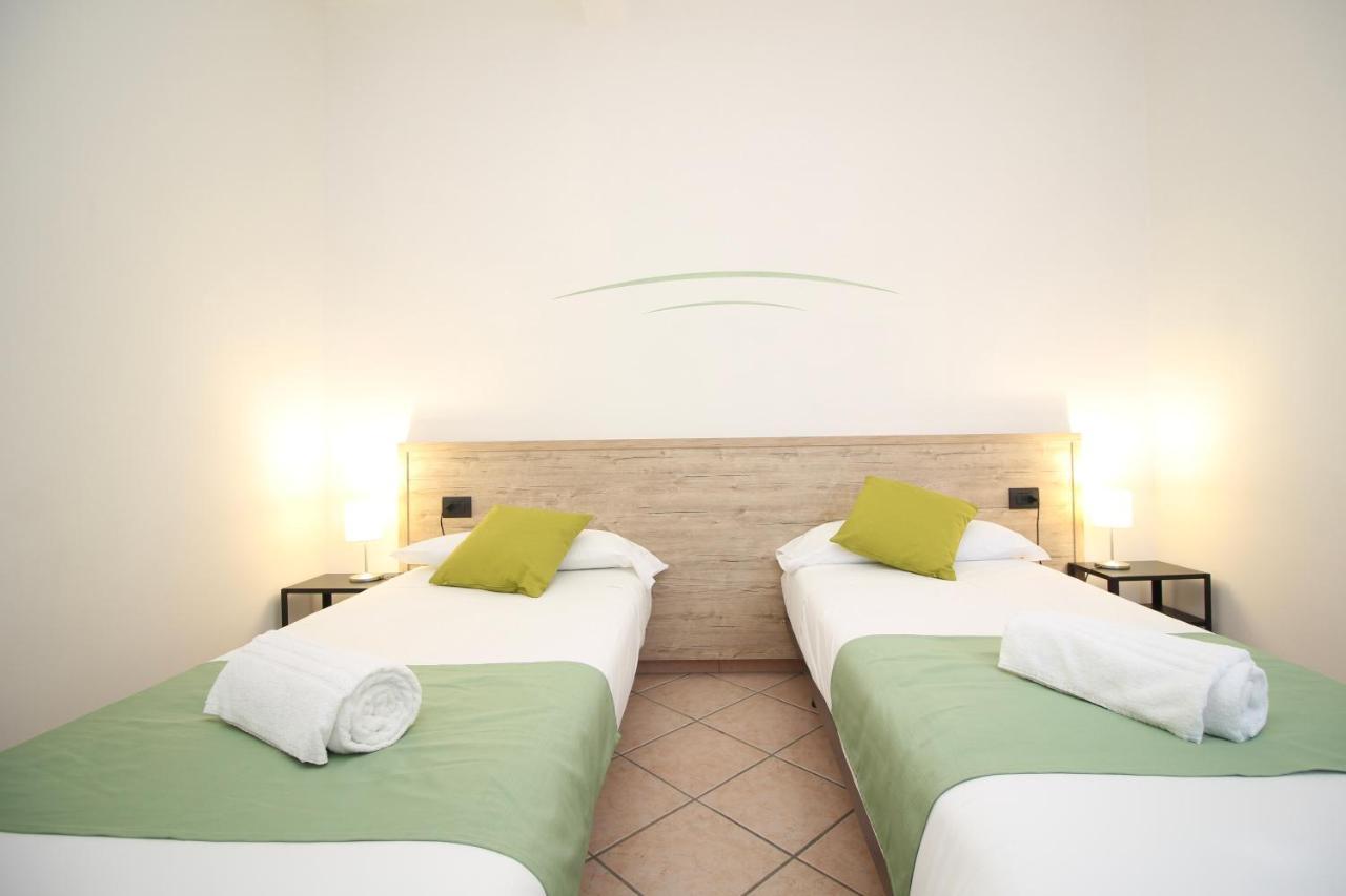 Hotel Tornielli 9 By Lvg Hotel Collection Novara Exteriör bild
